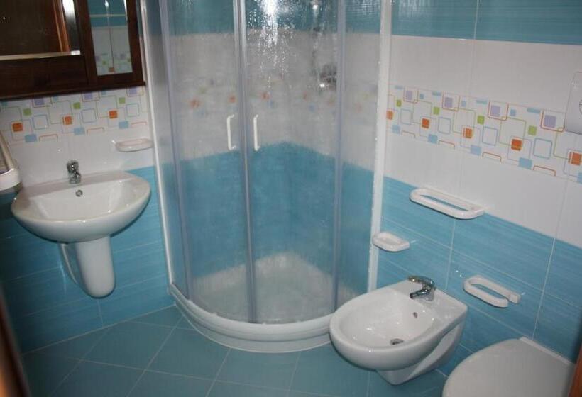 インサイドトリプルスタンダードルーム, Room And Breakfast Aloe