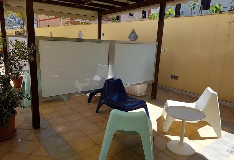 インサイドトリプルスタンダードルーム, Room And Breakfast Aloe