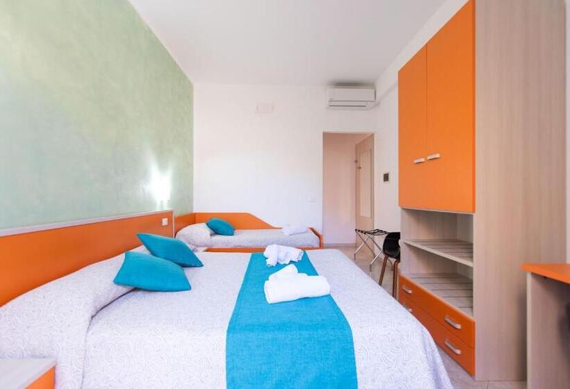 インサイドトリプルスタンダードルーム, Room And Breakfast Aloe