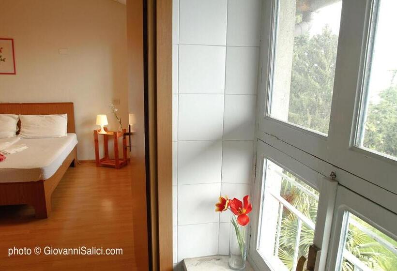 四人标准间, Santangela Hostel & Rooms