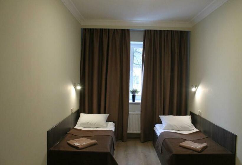 חדר סטנדרט חדר אמבטיה משותף, Non Stop Economy