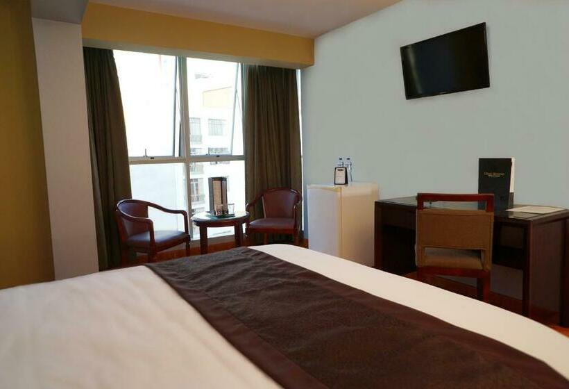 سوییت جونیور, Gran Mundo Hotel & Suites
