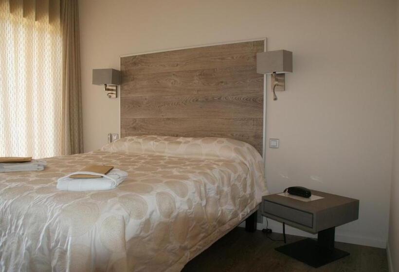 オーシャンビュークラシックルーム, Hôtel Abbartello