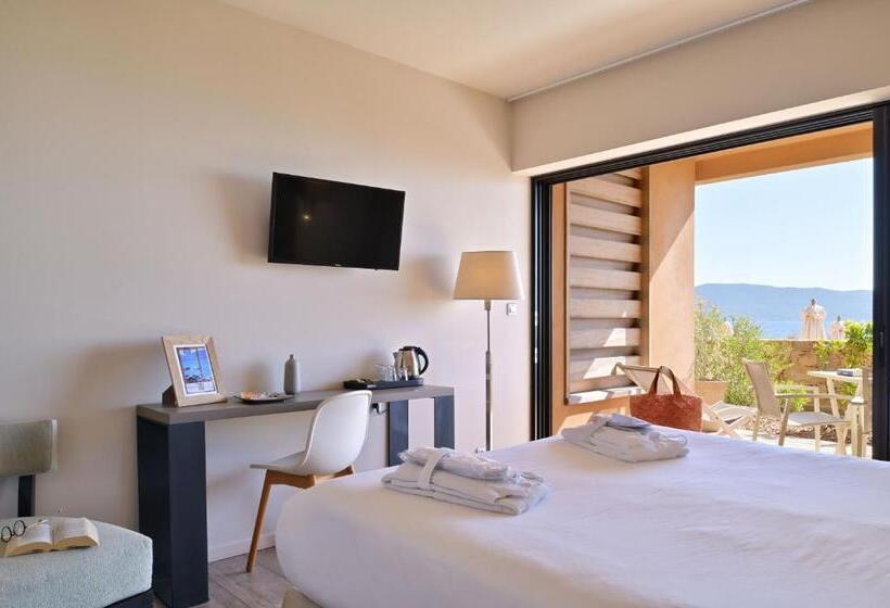 オーシャンビュークラシックルーム, Hôtel Abbartello