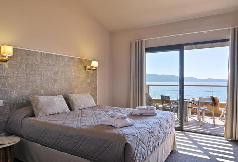 オーシャンビュースーペリアールーム, Hôtel Abbartello