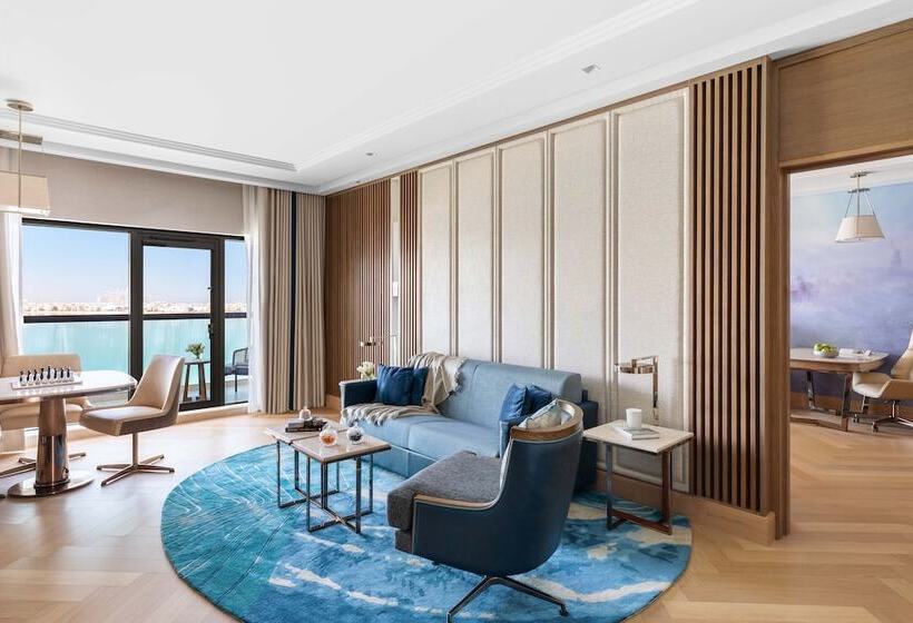 Deluxe Suite Sea View, Taj Exotica Resort & Spa, The Palm, Dubai