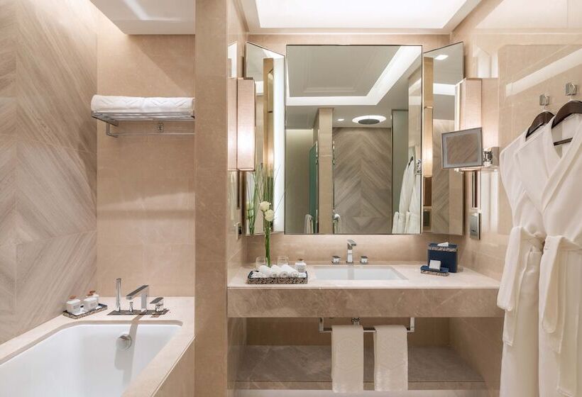 اتاق لوکس با چشم‌انداز دریا, Taj Exotica Resort & Spa, The Palm, Dubai