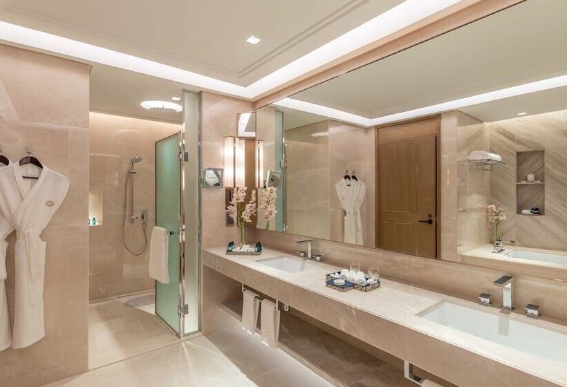 سوییت لوکس, Taj Exotica Resort & Spa, The Palm, Dubai