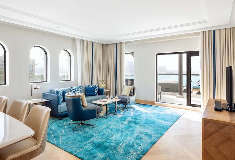 Deluxe Suite Sea View, Taj Exotica Resort & Spa, The Palm, Dubai