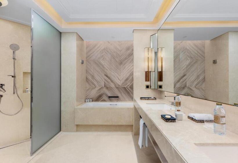 اتاق خانواده دولوکس با تختخواب دو نفرهی کینگسایز, Taj Exotica Resort & Spa, The Palm, Dubai