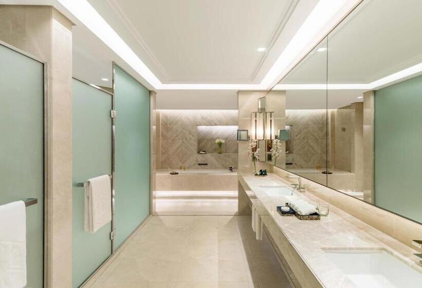 سوئیت کلوب با چشمانداز دریا, Taj Exotica Resort & Spa, The Palm, Dubai