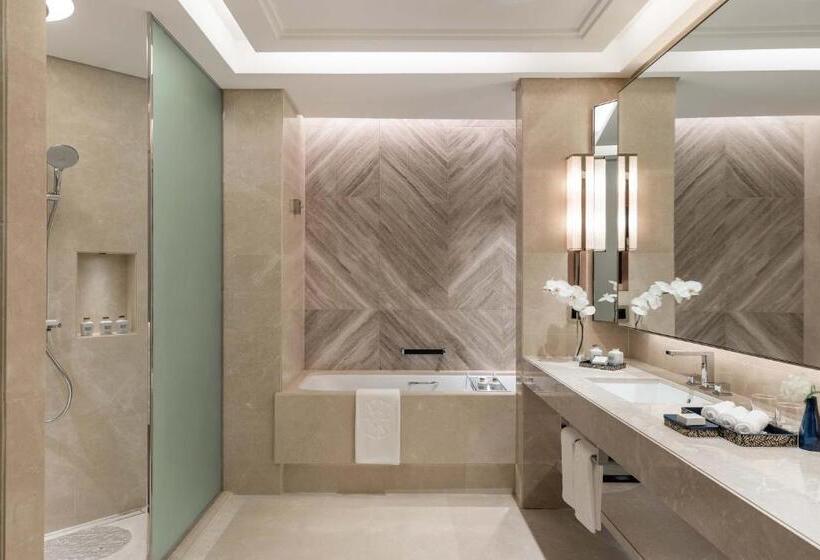 اتاق خانواده دولوکس با تختخواب دو نفرهی کینگسایز, Taj Exotica Resort & Spa, The Palm, Dubai