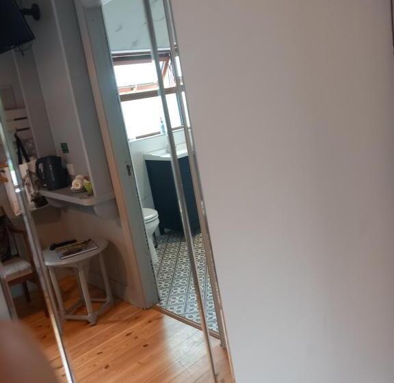 Номер Deluxe Кровать Кинг, Murphy S Guesthouse