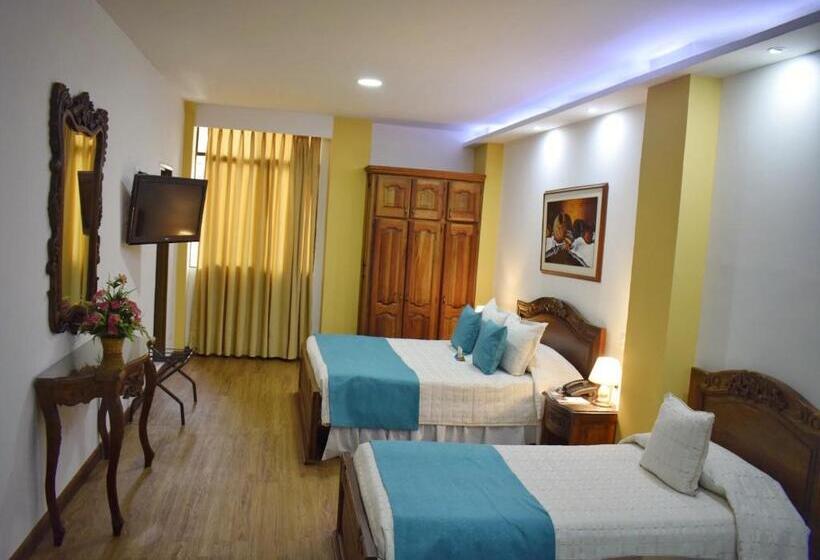 스탠다드 트리플 룸, El Gran Hotel De Pereira