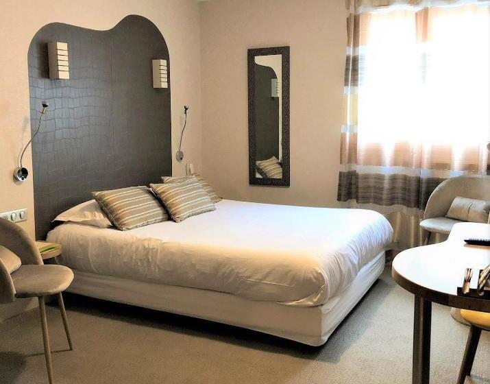 חדר סופריור עם מיטת קינג, Auv