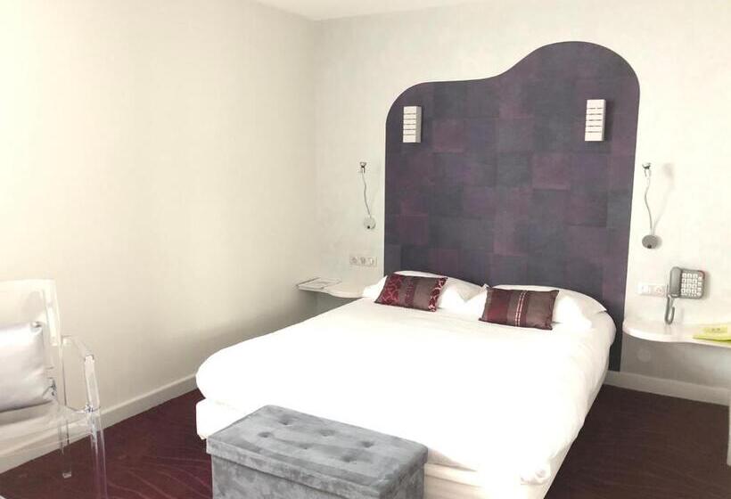 חדר סופריור עם מיטת קינג, Auv