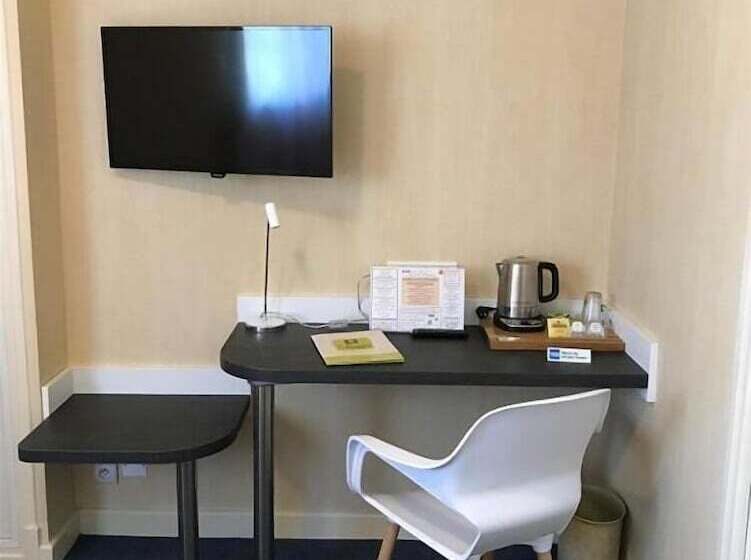 חדר סטנדרט יחיד, Auv