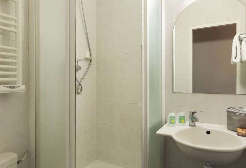 Номер Стандарт, B&b Hotel Mulhouse Kingersheim