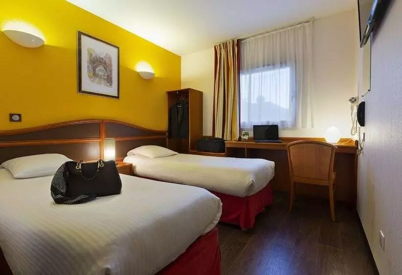 Standard Kolmen Hengen Huone, B&b Hotel Mulhouse Kingersheim