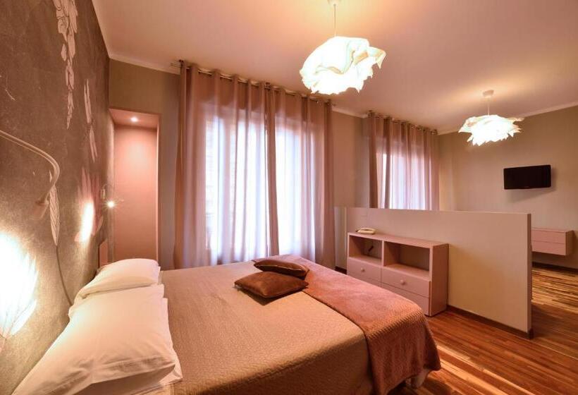 패밀리 룸, Bristol