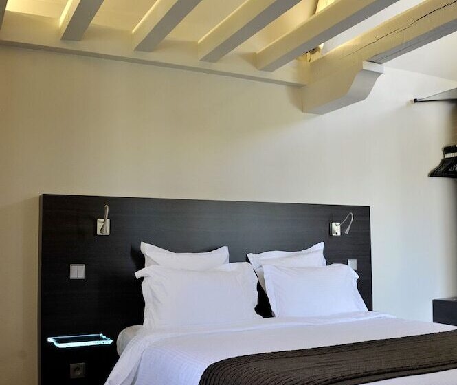 スタンダードルーム, Château De Champlong Table Hôtel  Golf & Spa