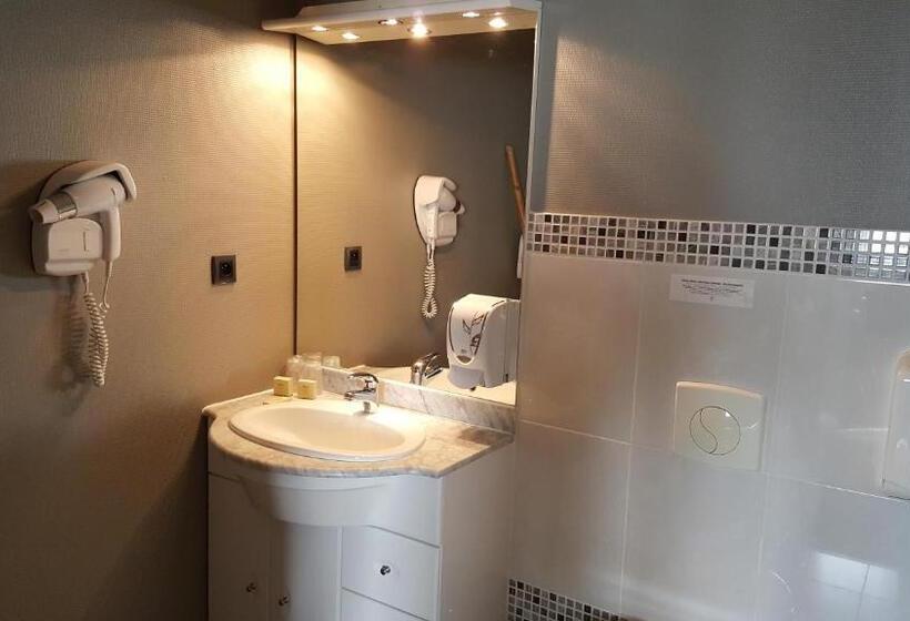 غرفة سوبيريور, De Loire Et Restaurant Les Bateliers