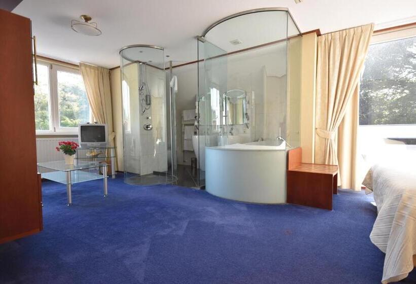 スイート, De Torenhoeve