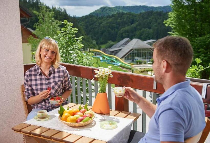 1 Bedroom Family Apartment with Balcony, Eco Terme Snovik, Kamnik