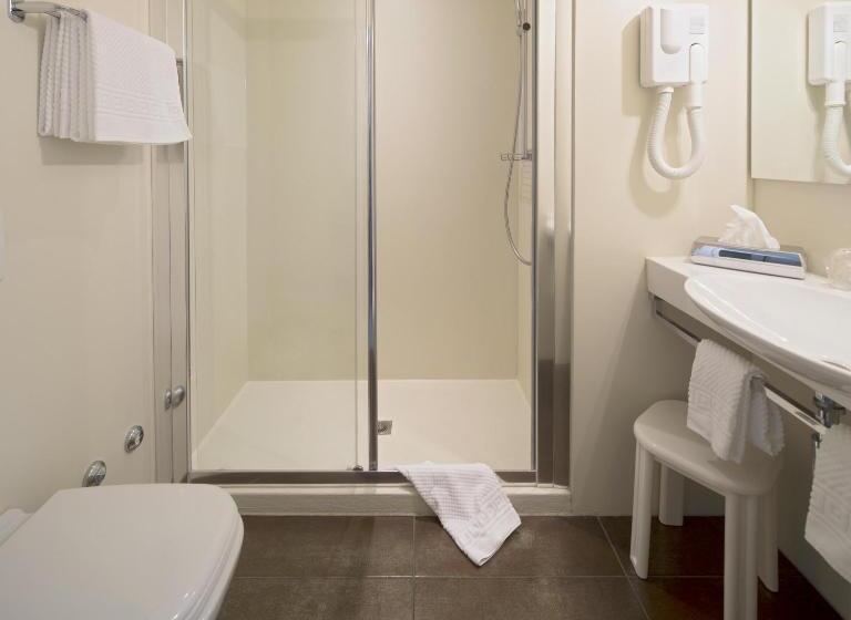 标准间带阳台, Muralto