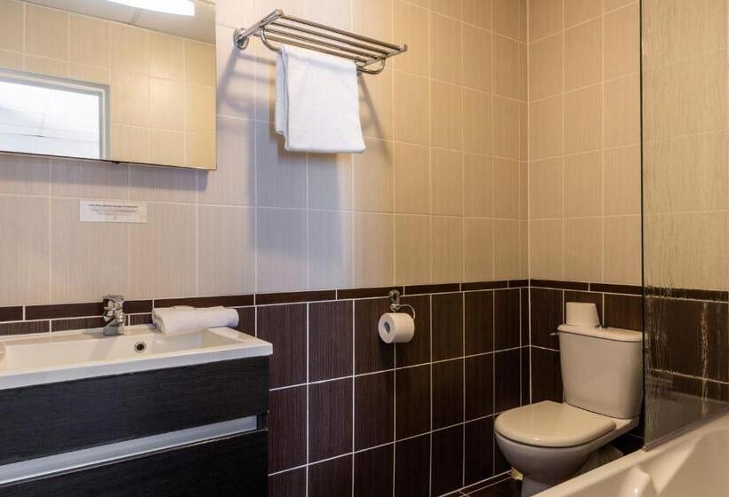 חדר סופריור, Hapy