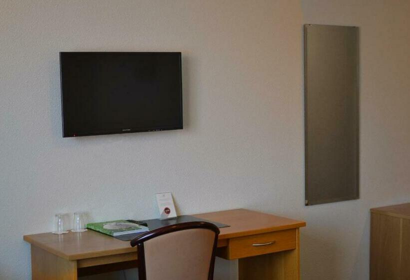 اتاق استاندارد سه نفره, Hvolsvollur Central South Iceland