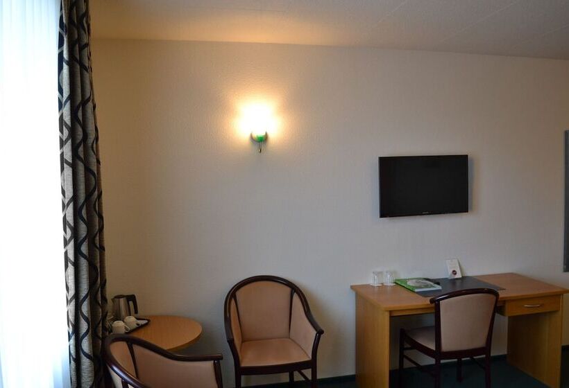 اتاق استاندارد سه نفره, Hvolsvollur Central South Iceland