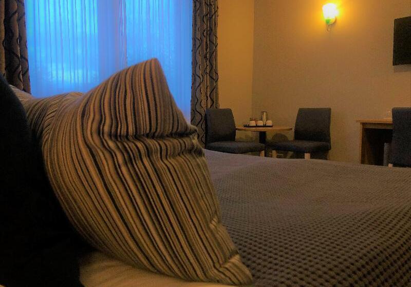 اتاق استاندارد سه نفره, Hvolsvollur Central South Iceland