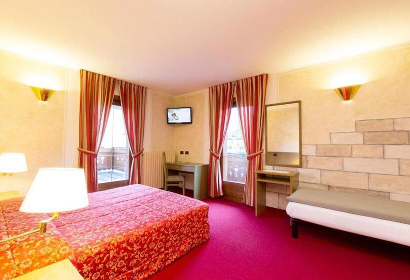 스탠다드 트리플 룸, Krone