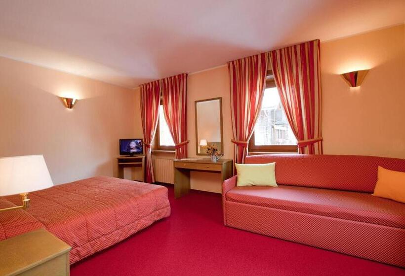 수피리어 룸, Krone