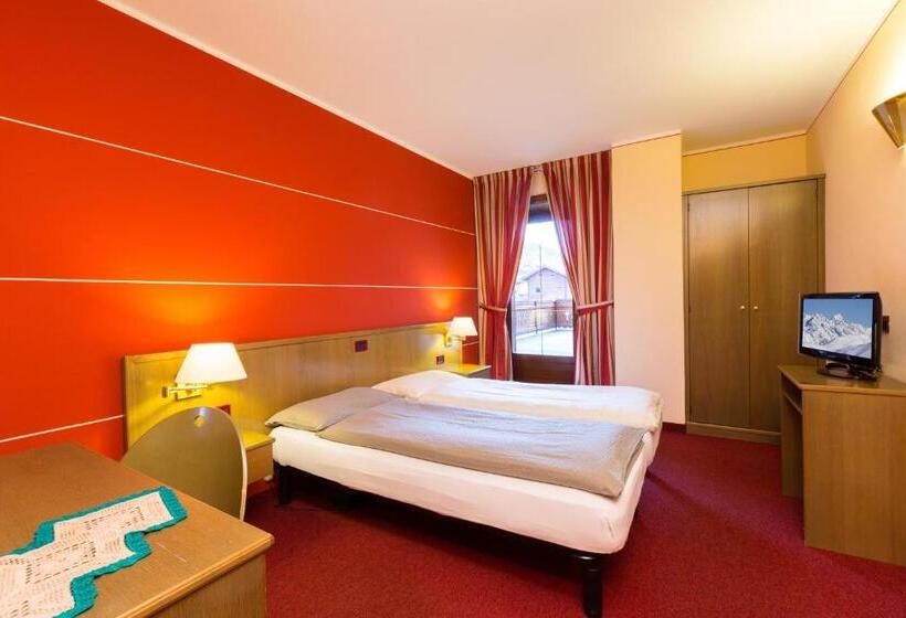 이코노미 룸, Krone