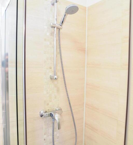 Номер Стандарт, L Europe   Cholet Gare