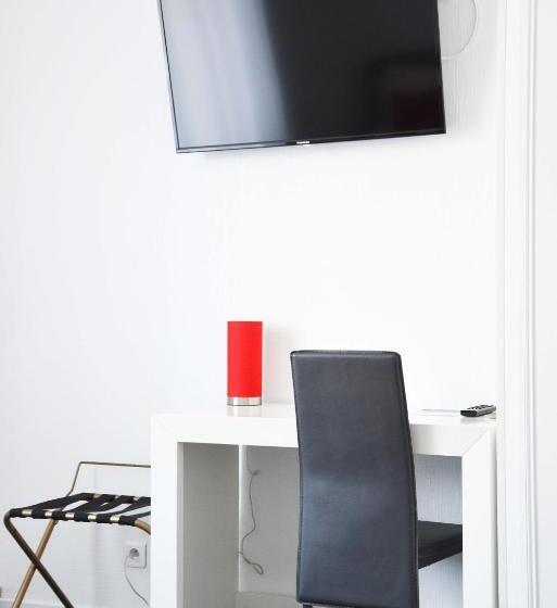 Номер Стандарт Трехместный, L Europe   Cholet Gare