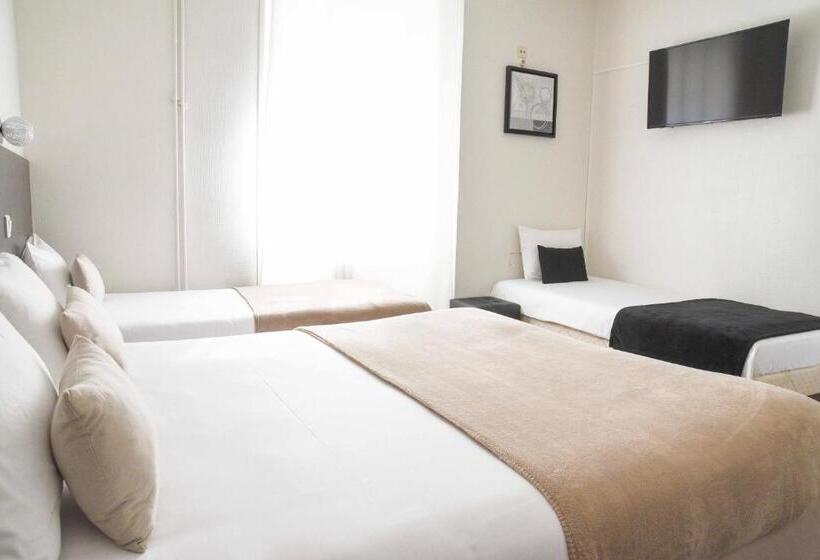 Четырехместный Номер Стандарт, L Europe   Cholet Gare