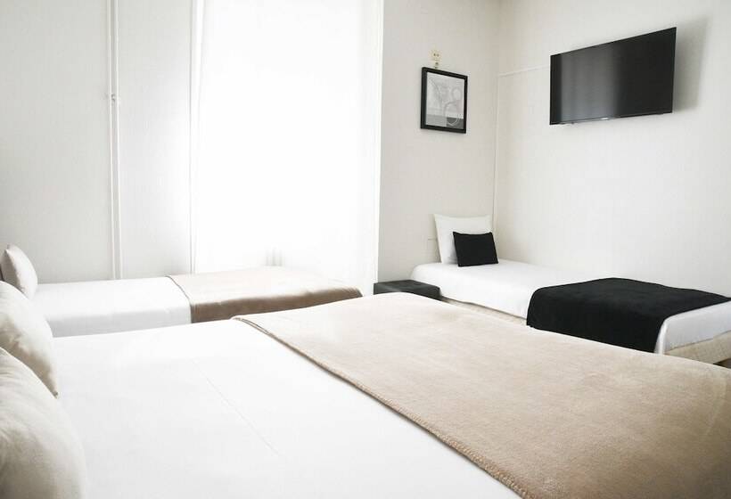 Четырехместный Номер Стандарт, L Europe   Cholet Gare