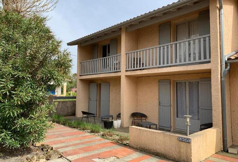 スタンダード4人部屋, Logis Hotels   Hôtel Et Restaurant L Océana