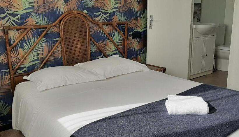 Номер Стандарт, La Belle Etoile