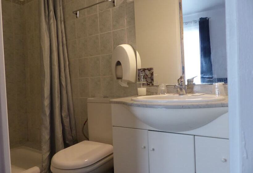 Номер Стандарт, La Belle Etoile