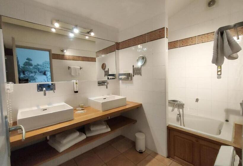 Standard room with outdoor bath, L Art Des Mets By Côté Jardin