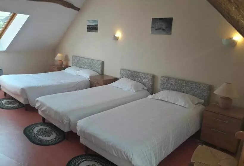 スタンダード４人部屋, Auberge De L Omois