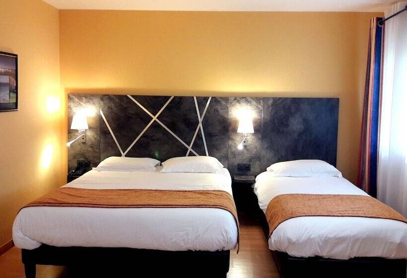 스탠다드 트리플 룸, Logis Des Sources