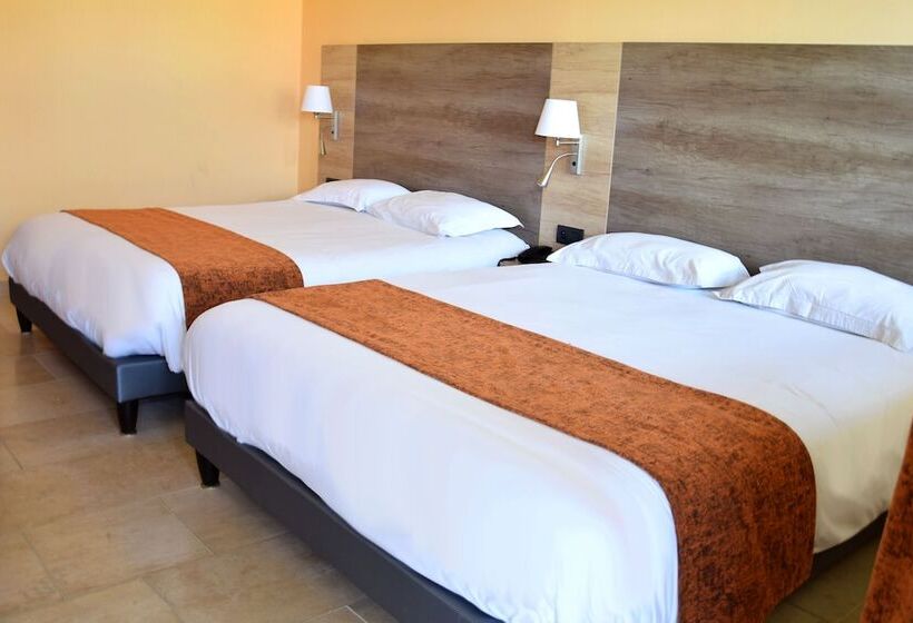 4인용 수피리어 룸, Logis Des Sources