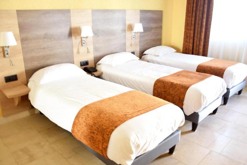 수피리어 트리플 룸, Logis Des Sources