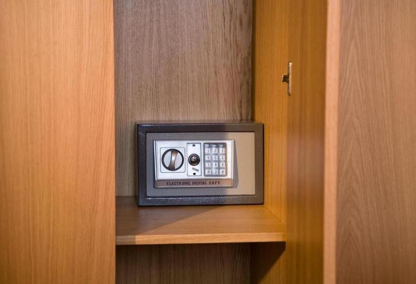 غرفة قياسية, Naitendì