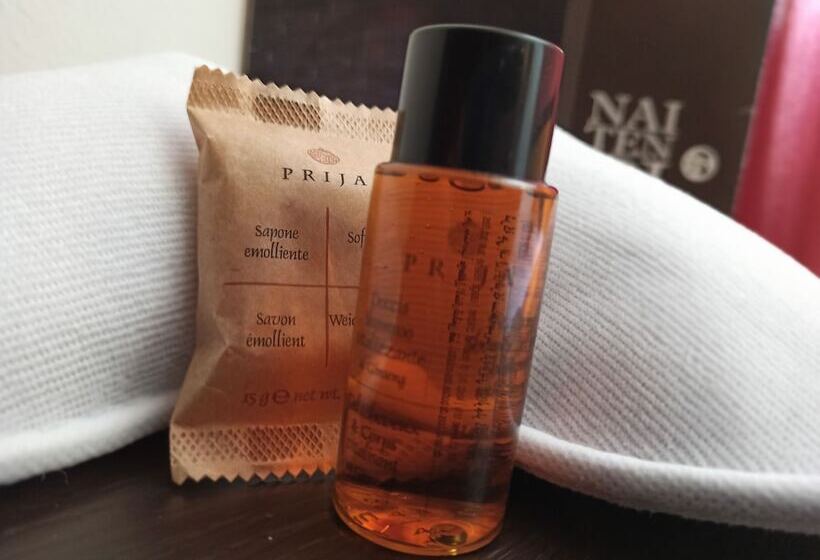 חדר סטנדרט, Naitendì